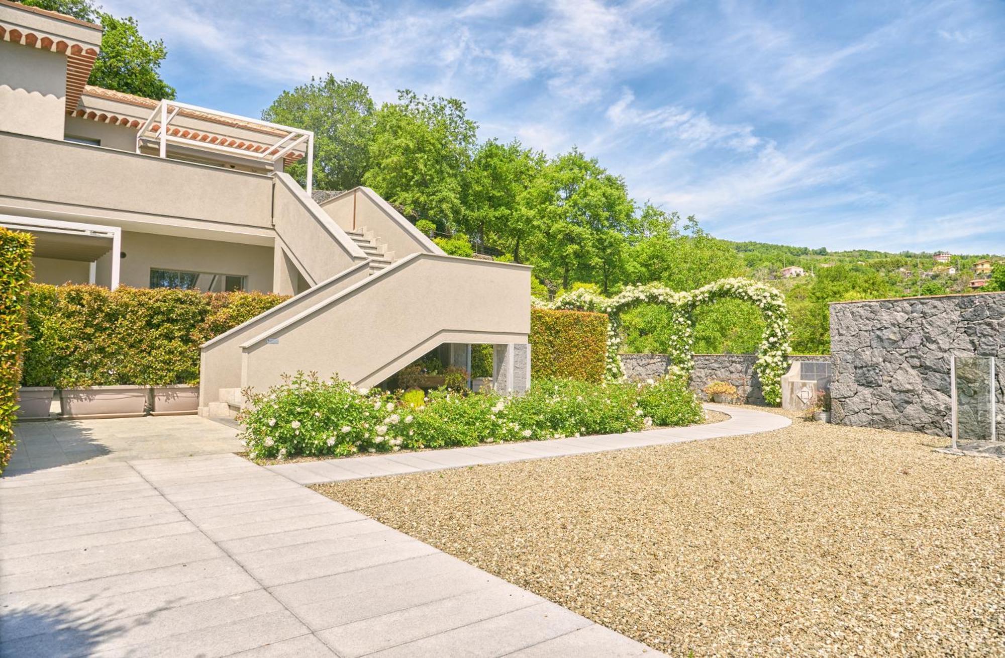 Il Casale Di Monacella Aparthotel